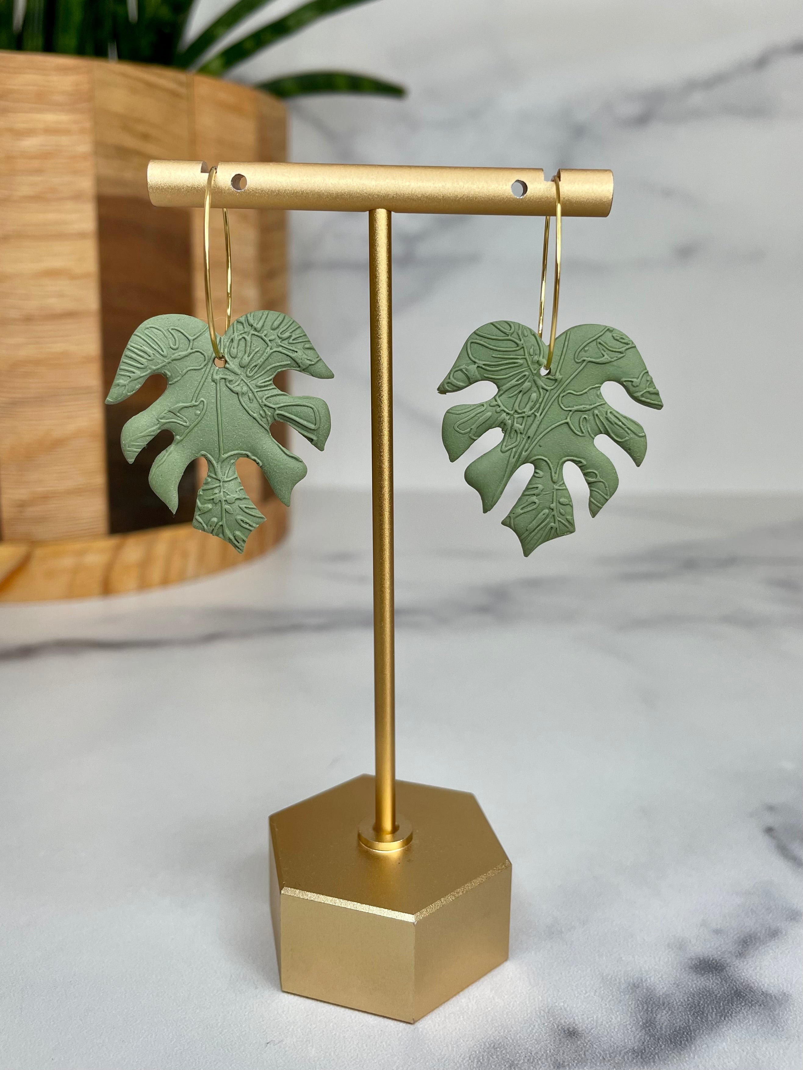 Monstera Hoops